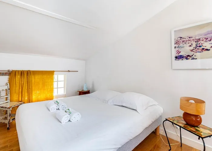 Guestready - Spacious Retreat Near Buttes-chaumont