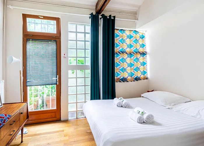 Guestready - Spacious Retreat Near Buttes-chaumont * פריז